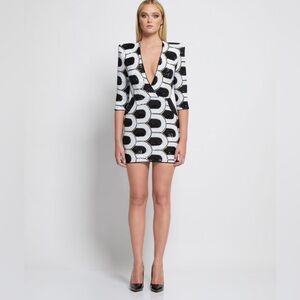 Zhivago EARTH GIRL DRESS Size 6. Worn once. Great condition. Beautiful Sequin.